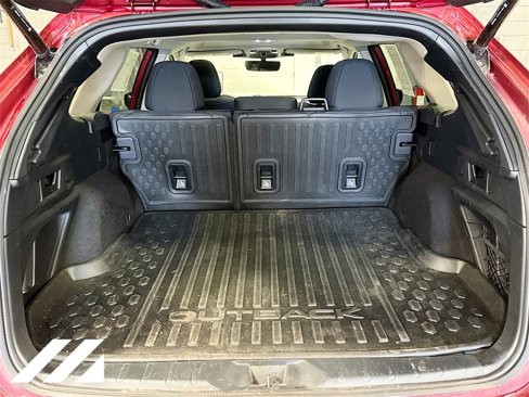 Certified 2025 Subaru Outback Premium image 28