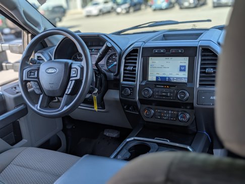 Used 2022 Ford F350 XLT w/ Black Appearance Package image 15