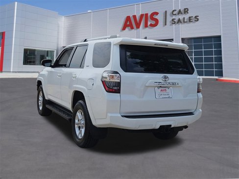 Used 2024 Toyota 4Runner SR5 Premium image 9