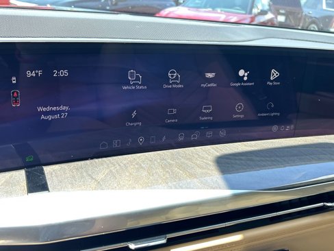 New 2026 Cadillac Escalade IQ Luxury 2 image 24