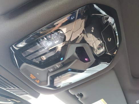 Used 2025 BMW i5 M60 w/ Premium Package image 29