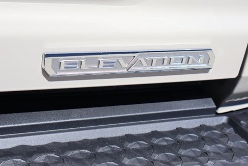 New 2026 GMC Canyon Elevation w/ Convenience Package image 6