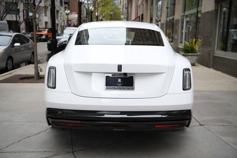 New 2025 Rolls-Royce Spectre Black Badge image 5