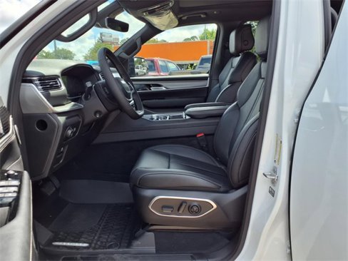 New 2025 Jeep Wagoneer Series II image 14