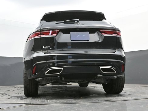 New 2025 Jaguar F-PACE R-Dynamic S image 30