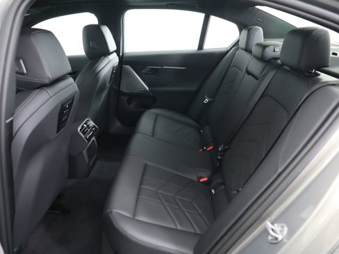 Used 2025 BMW 530i image 22