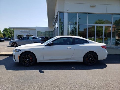 New 2026 BMW 440i xDrive Coupe w/ Parking Assistance Package image 8