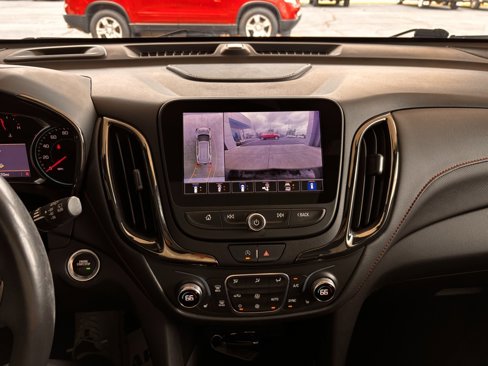 Used 2022 Chevrolet Equinox RS w/ RS Leather Package image 17