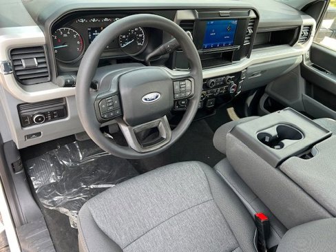 New 2026 Ford F250 4x4 Regular Cab Super Duty image 13