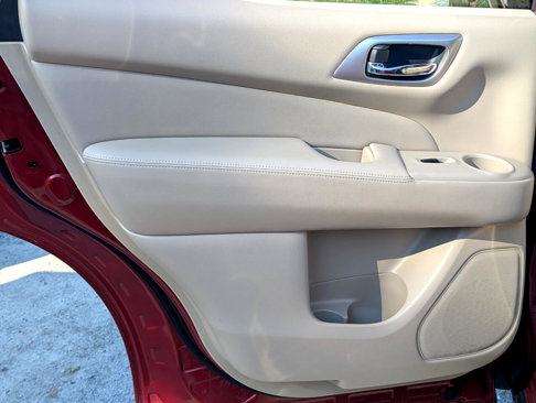 Used 2017 Nissan Pathfinder SL w/ SL Premium Package image 40