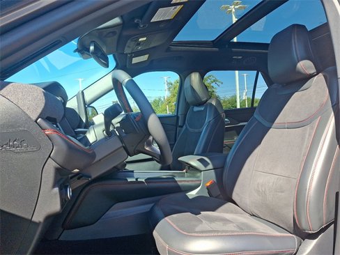 Used 2025 Ford Explorer ST w/ Sun And Sound Package image 14
