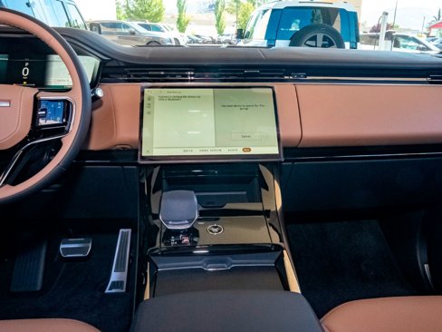 New 2025 Land Rover Range Rover Sport Autobiography image 23
