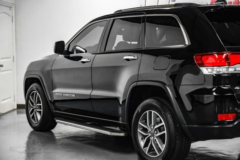 Used 2020 Jeep Grand Cherokee Limited image 16