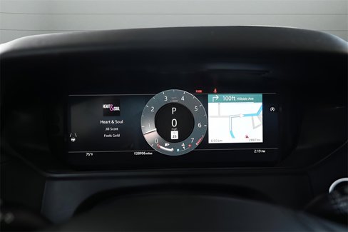 Used 2024 Land Rover Range Rover Velar S image 16