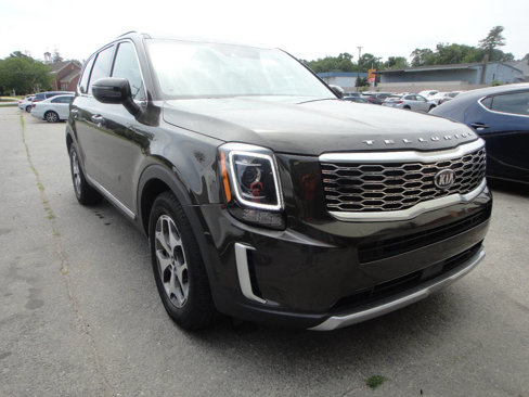Used 2020 Kia Telluride EX image 3