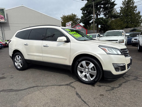 Used 2014 Chevrolet Traverse LTZ image 2