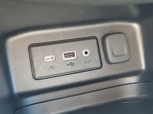 Certified 2024 Chevrolet Equinox LT image 29