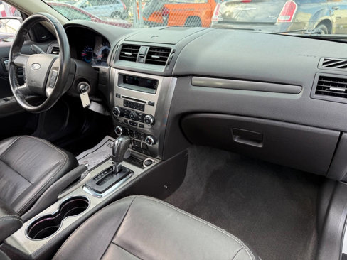 Used 2012 Ford Fusion SEL image 15
