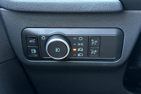 New 2025 Ford Escape SE image 27