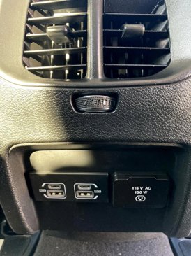 Used 2023 Jeep Cherokee Altitude Lux image 17