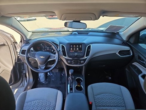 Used 2023 Chevrolet Equinox LT w/ Driver Convenience Package image 24