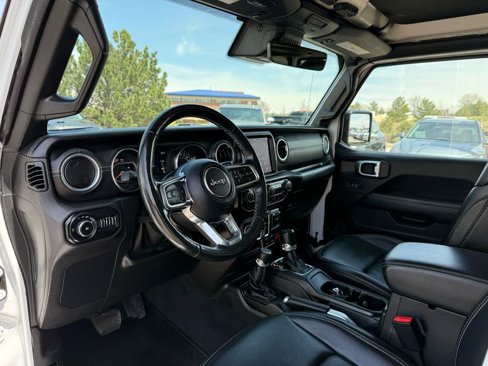 Used 2021 Jeep Wrangler Unlimited Sahara image 15