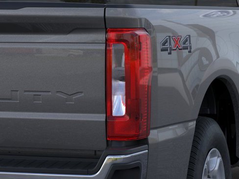 New 2026 Ford F250 XLT image 21