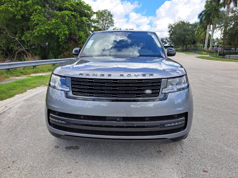 New 2025 Land Rover Range Rover SE image 8