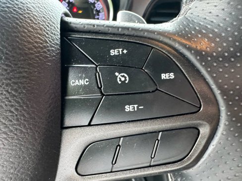Used 2022 Dodge Challenger GT image 16