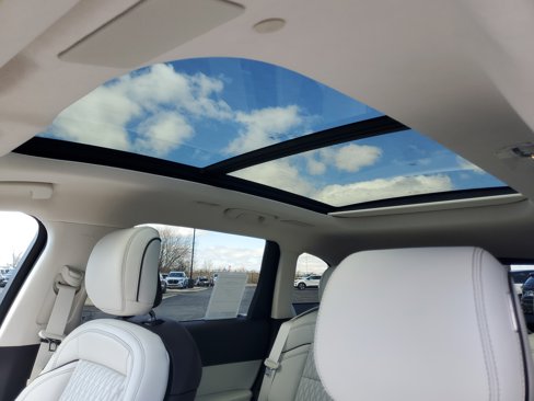 New 2025 Lincoln Nautilus Black Label w/ Jet Appearance Package image 10