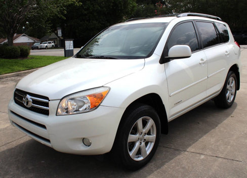 Used 2008 Toyota RAV4 Limited image 2