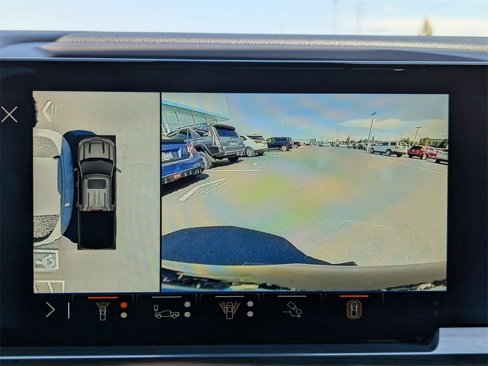 Certified 2024 Chevrolet Silverado 1500 High Country w/ Technology Package image 25