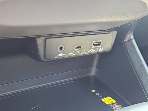Used 2024 Subaru Crosstrek 2.5i Limited image 17
