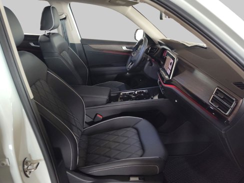New 2025 Volkswagen Atlas SEL Premium R-Line image 53