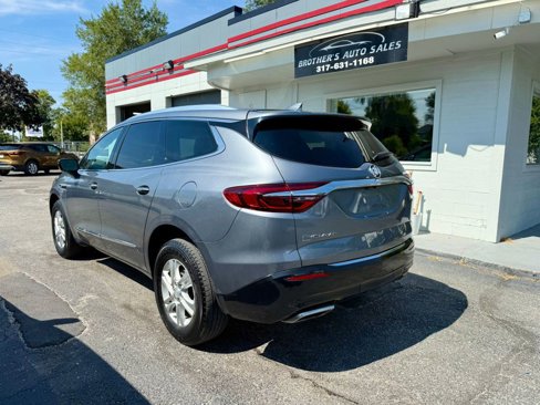 Used 2021 Buick Enclave Essence image 8