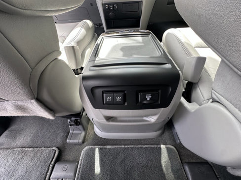 Used 2019 Toyota Sienna AWD image 15