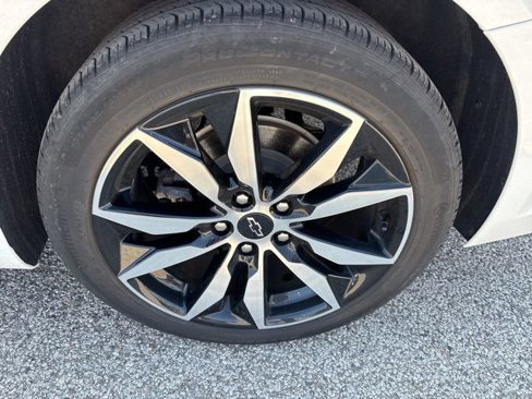 Used 2022 Chevrolet Malibu RS w/ LPO, Convenience Package 1 image 9