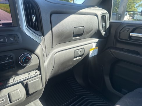 New 2025 Chevrolet Silverado 2500 Custom w/ Custom Value Package image 35