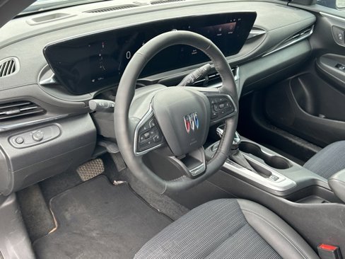 Certified 2024 Buick Envista Preferred w/ Convenience I Package image 27