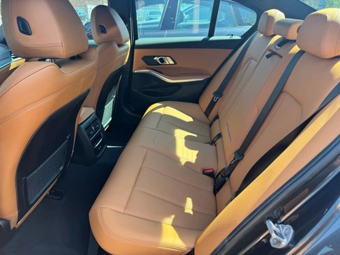 Used 2022 BMW M340i xDrive image 21