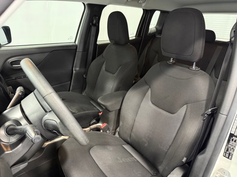 Used 2016 Jeep Renegade Sport w/ Power & Air Group image 11
