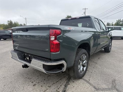 New 2026 Chevrolet Silverado 1500 LT image 3
