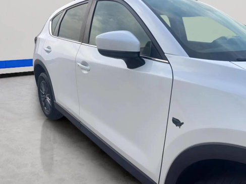 Used 2019 MAZDA CX-5 Touring image 8