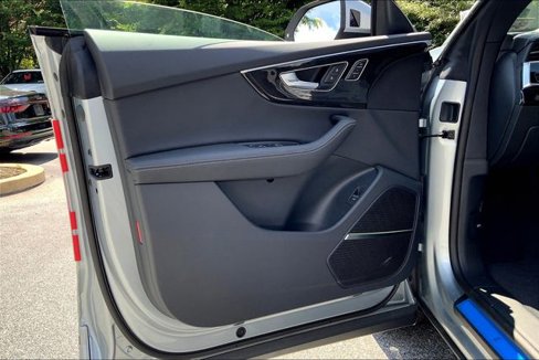 New 2025 Audi Q8 Premium Plus image 10