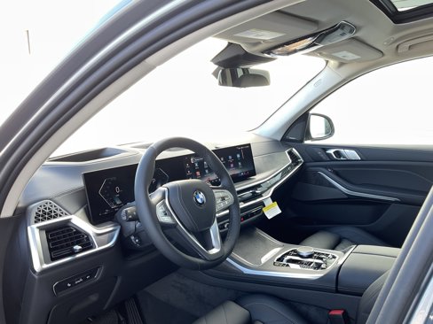 New 2026 BMW X7 xDrive40i image 9