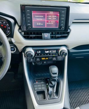 Used 2019 Toyota RAV4 XLE w/ Convenience Package image 13