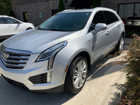 Used 2019 Cadillac XT5 Premium Luxury image 3