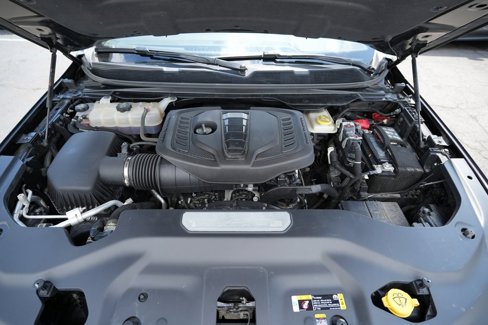 Used 2024 Jeep Wagoneer Series II image 16