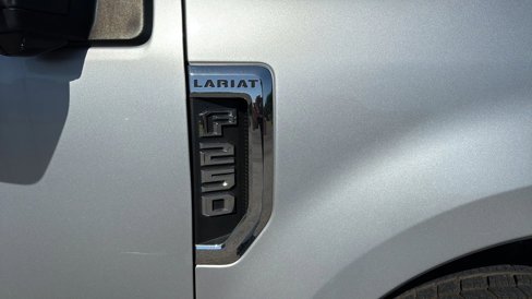 Used 2019 Ford F250 Lariat w/ Lariat Ultimate Package image 5