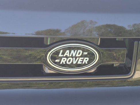 New 2026 Land Rover Defender 110 S image 31